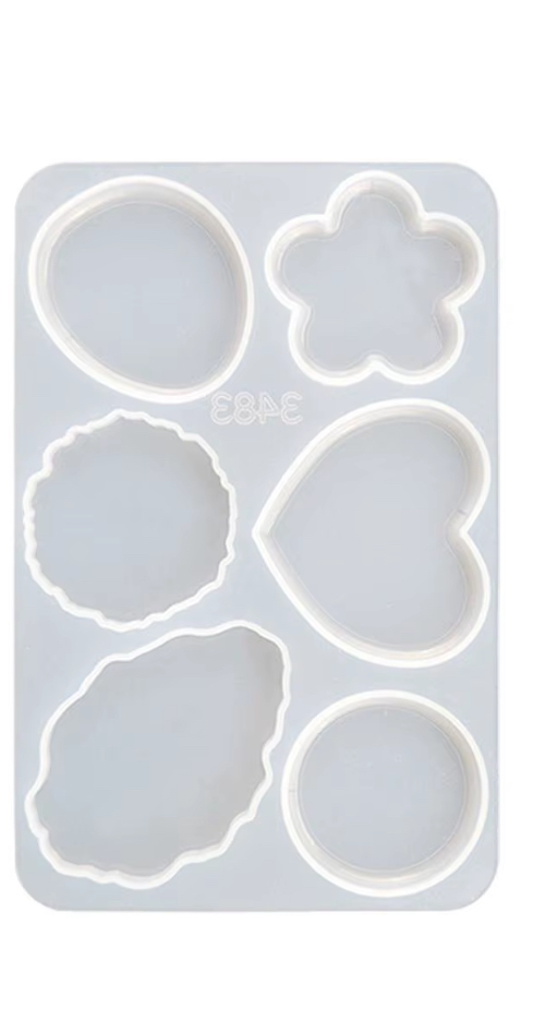 قوالب سيليكون متعددة الأشكال لصنع الأقراط وسلاسل المفاتيح color option