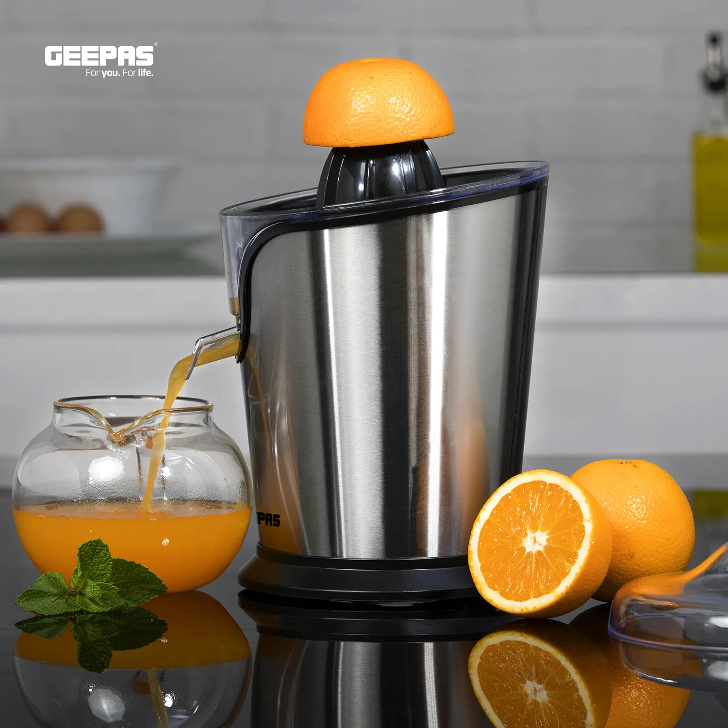 Geepas 100W Citrus Juicer Electric