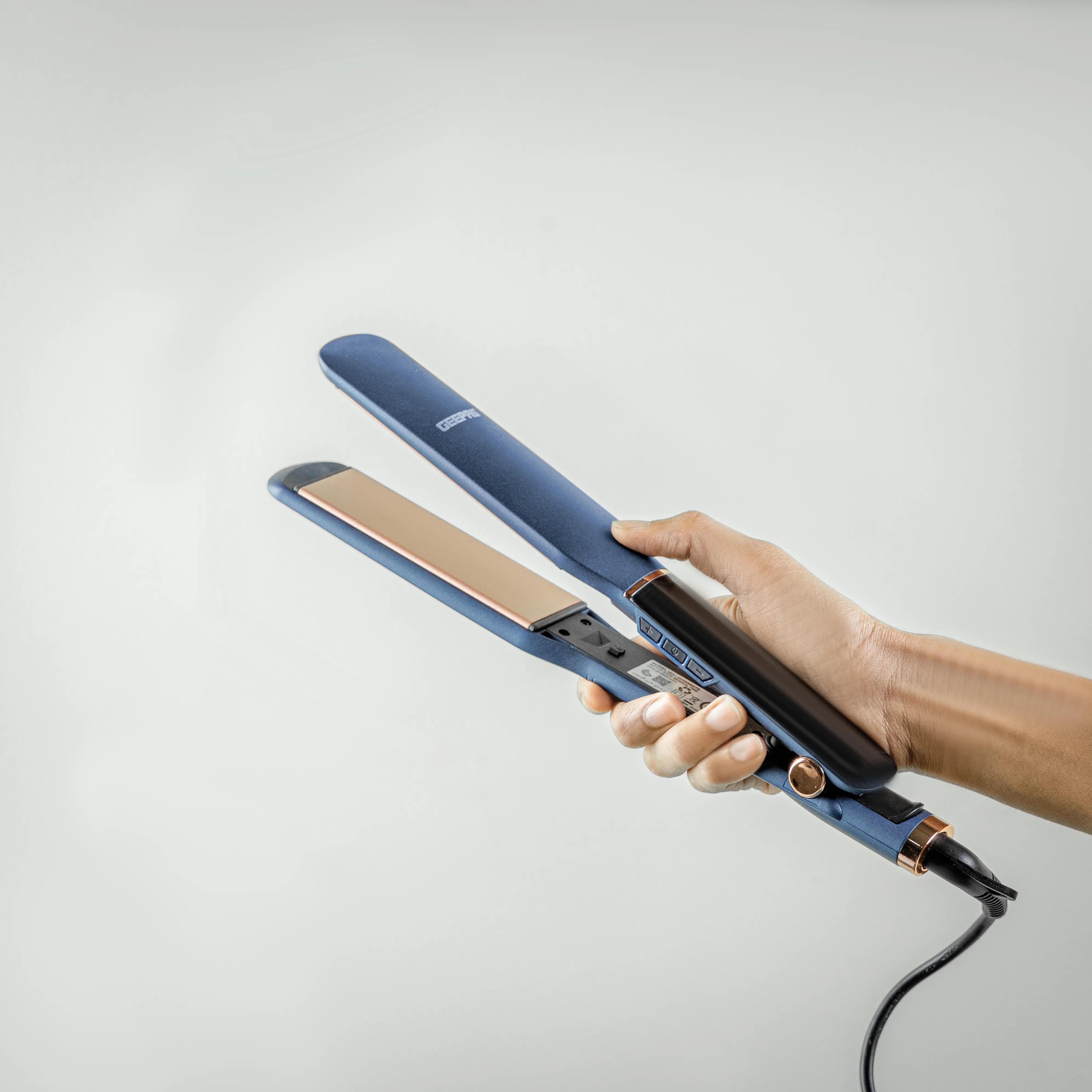 Geepas Professional Digital Hair Straightener