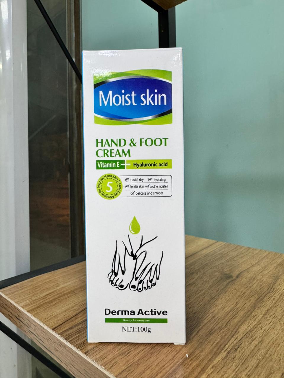 DermActive Moist Skin Hand & Foot Cream