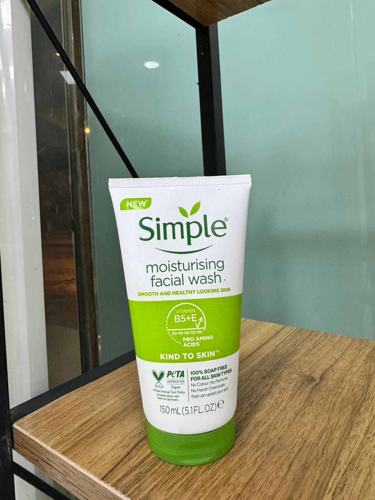 Kind to Skin Moisturising Face Wash