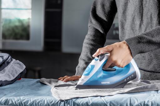 Geepas 1600W Multi-functional Steam Iron
