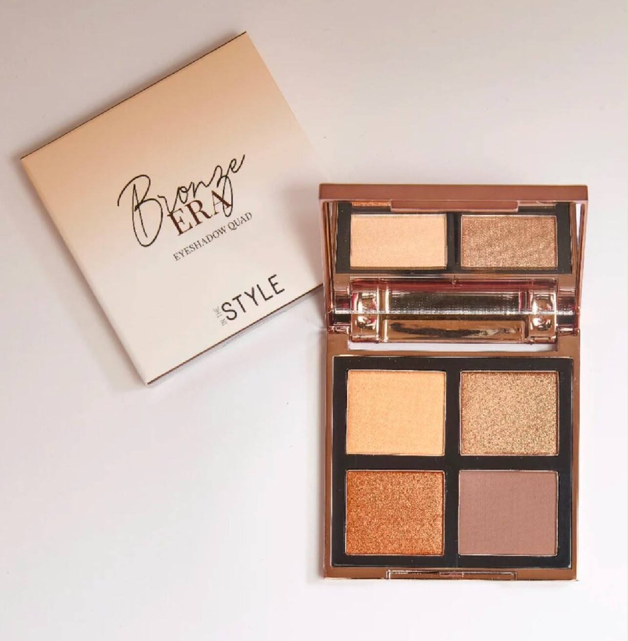 In The Style Quad Eyeshadow Palette - Bronze Era color option
