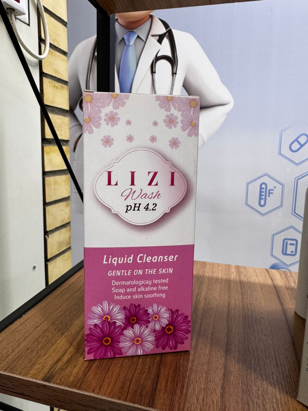 LIZI Wash Liquid Cleanser – Gentle on Skin – pH 4.2