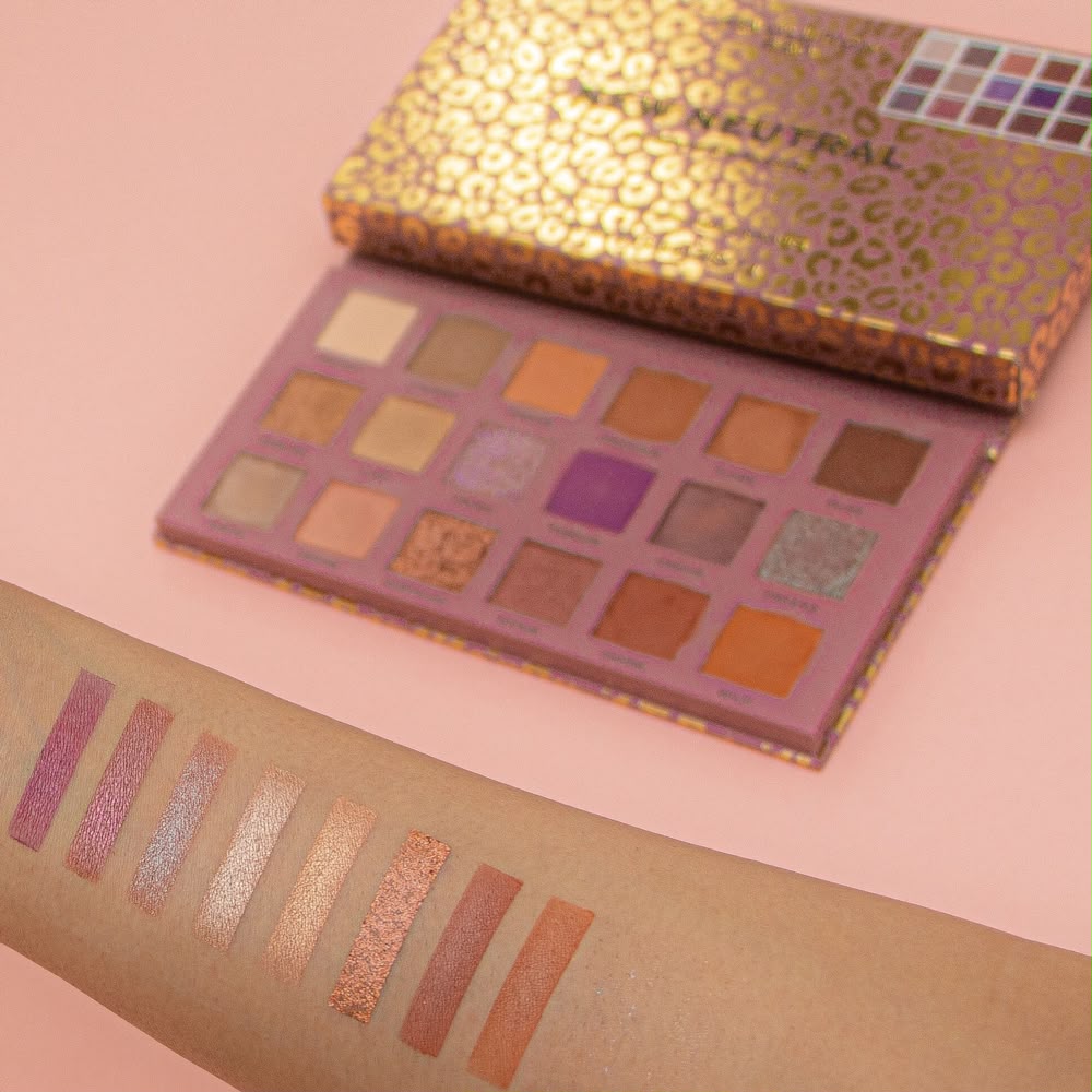 Revolution Pro Eyeshadow Palette New Neutral Romance – 18 Shades