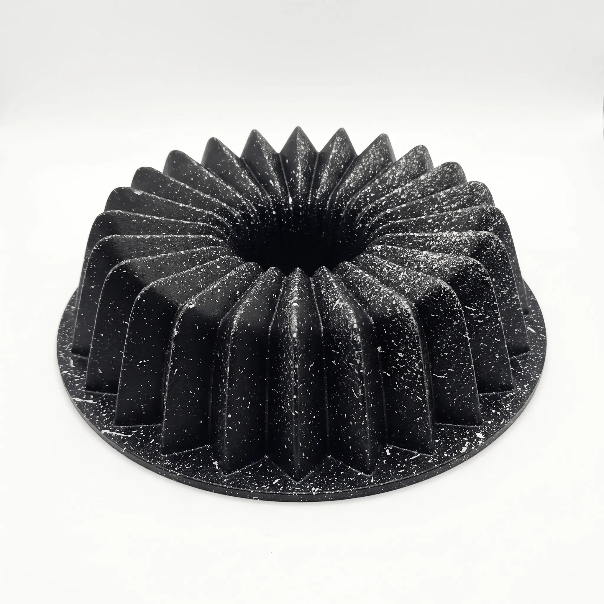 Star-Shaped Granite Cake Mold – Black
